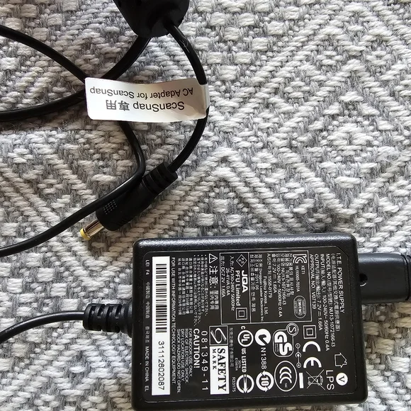 Fujitsu ScanSnap s1300… BRICK